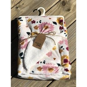New Chick Pea Baby Girl Blanket Flowers Yellow Pink 30x40 Sherpa Reverse